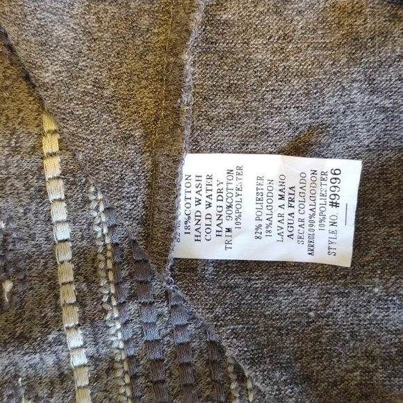 NWOT baby doll smock sheer embroidered lace round neckline Bell sleeves tunic - Picture 9 of 9